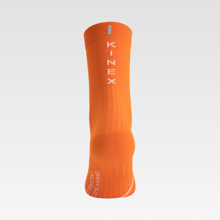 KINEX korte compressiesokken Rush Orange, in studio